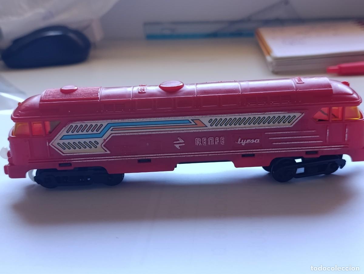 Figuras de goma y PVC: Locomotora Jyesa RENFE Supertren vintage a&ntilde;os 70/80