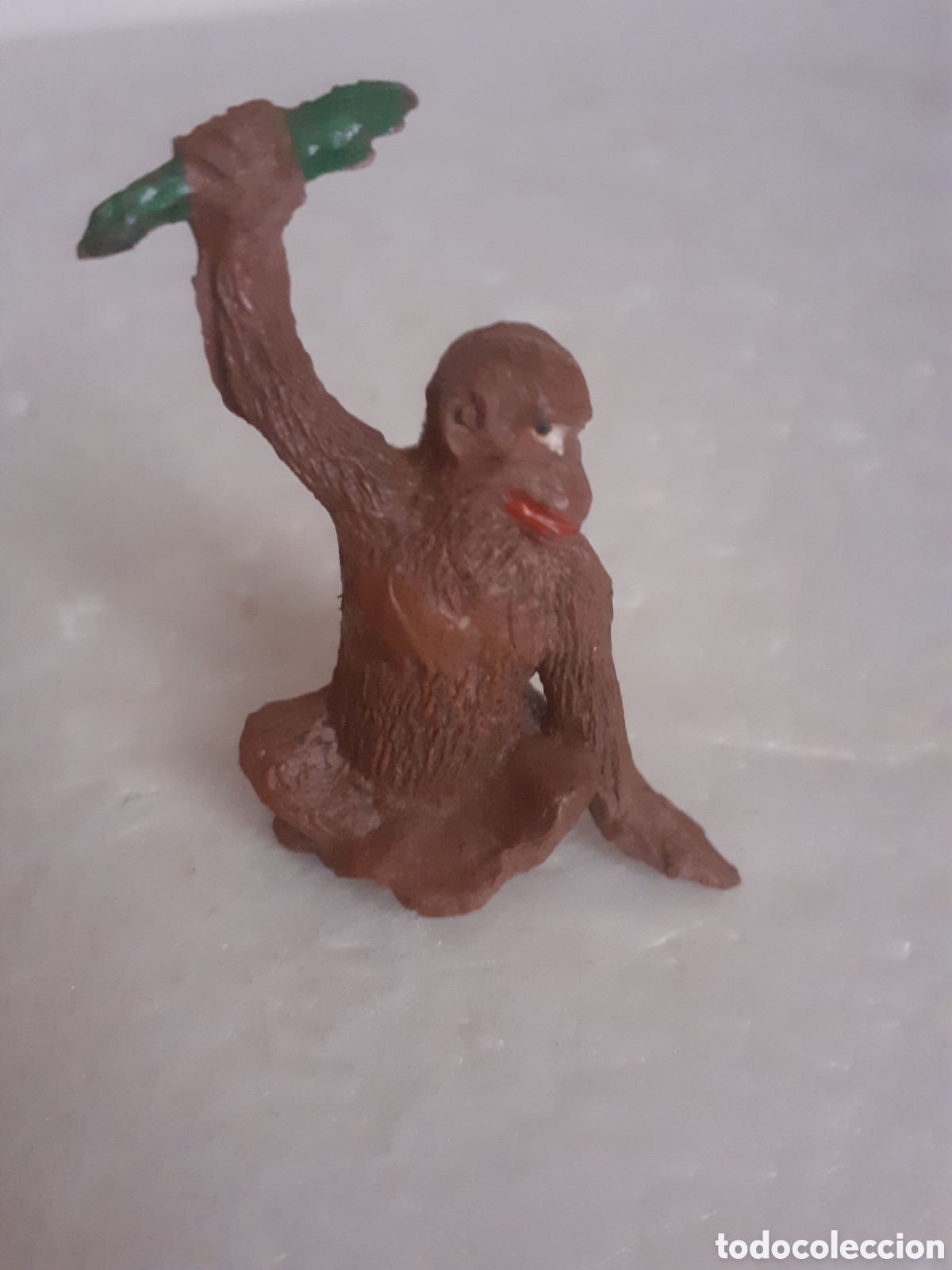 Figuras de goma y PVC: FIGURA MONO CON RAMA GOMA DE GAMA,REAMSA,PECH