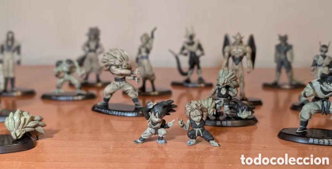Figuras de goma y PVC: Dragon Ball Z lote figuras mu&ntilde;ecos Soul of Hyper Figuration de Bandai. Bola de Dragon. Bola de Drac