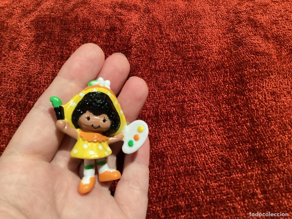 Figuras de goma y PVC: Flor de Azahar, ic&oacute;nico personaje del universo Strawberry Shortcake.
