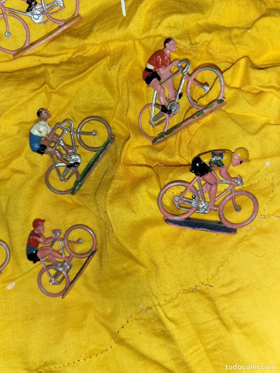 Figuras de goma y PVC: Vuelta Ciclista de Sotorres - Foto 4