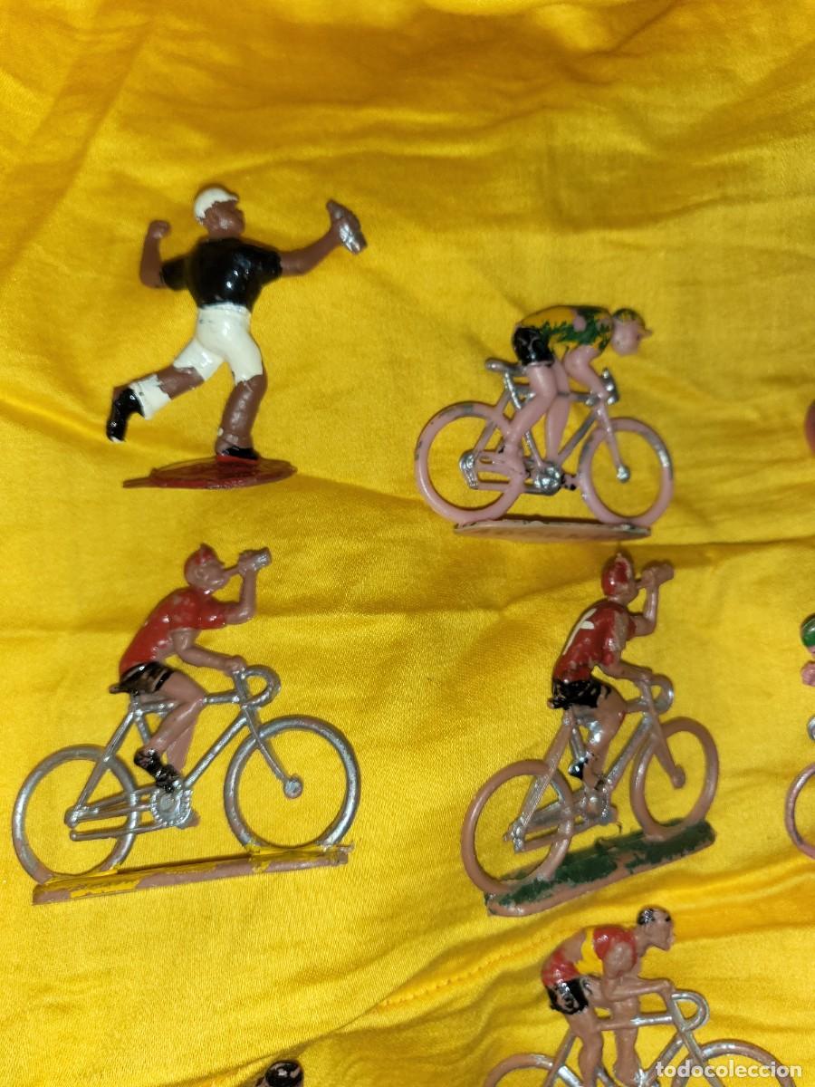Figuras de goma y PVC: Vuelta Ciclista de Sotorres - Foto 6