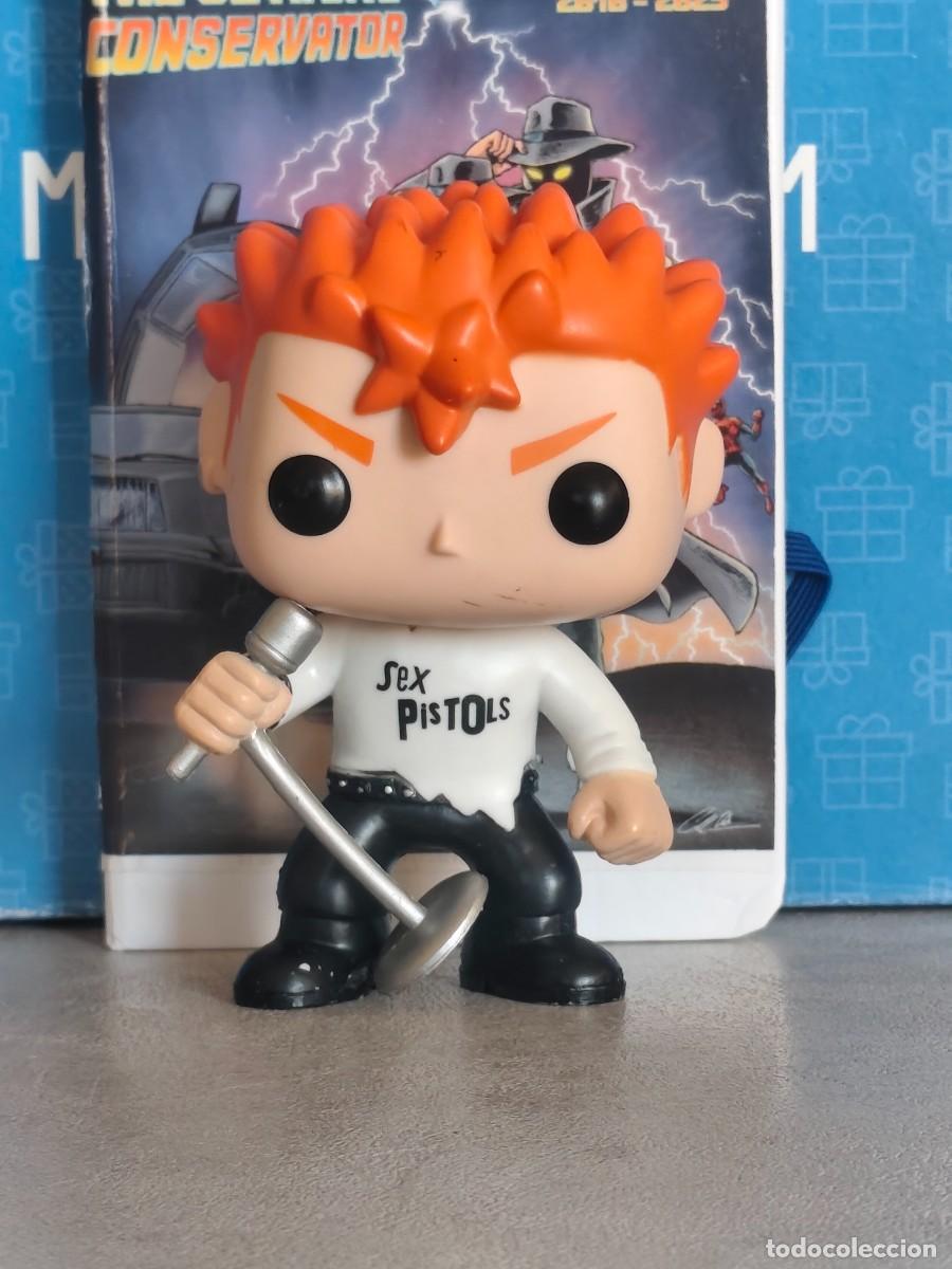 Figuras de goma y PVC: figura mu&ntilde;eco funko pop johnny rotten sex pistols sin caja