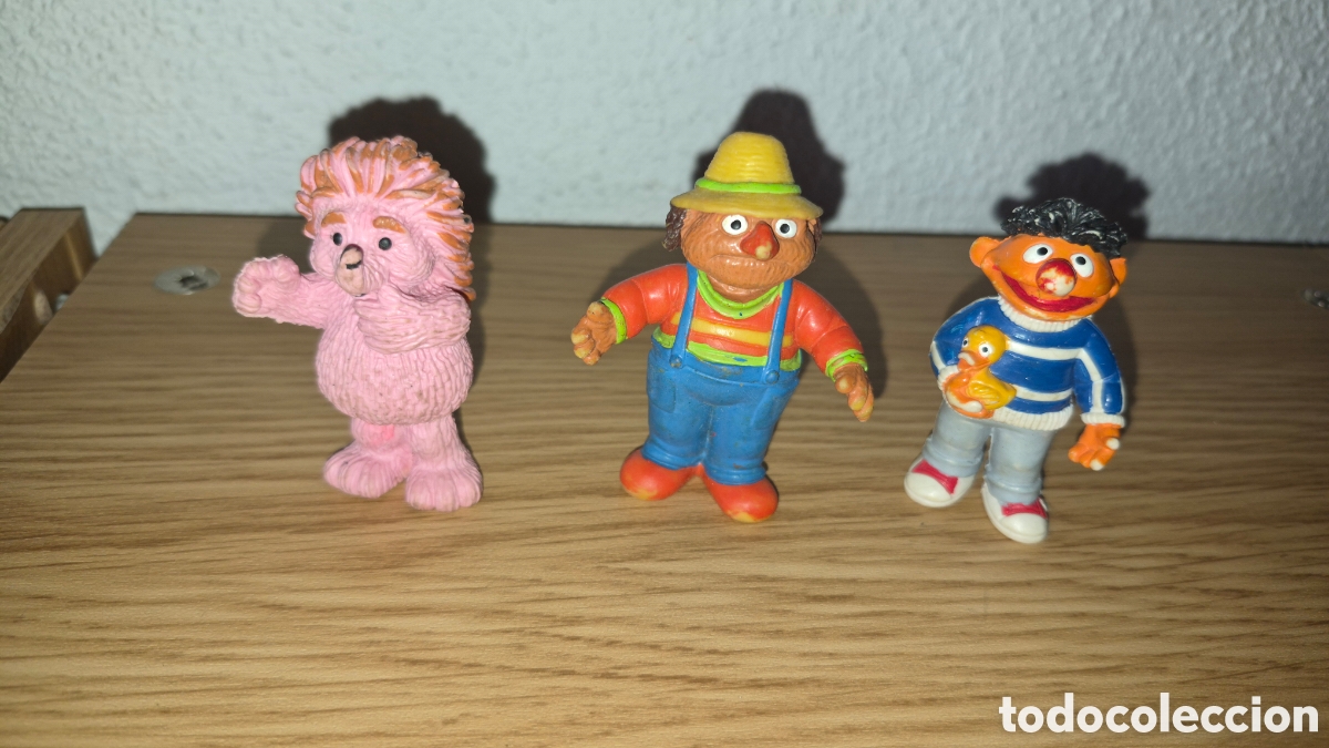 Figuras de goma y PVC: Lote de 3 figuras de pvc Barrio S&eacute;samo Espinete, Don Pimp&ograve;n y Blas