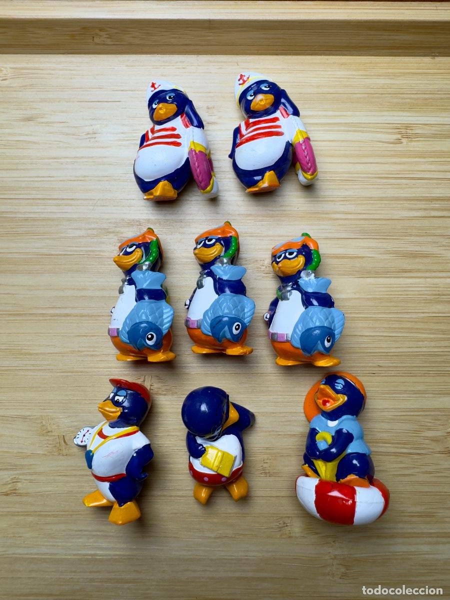 Figuras de goma Kinder: Lote 8 figuras Ping&uuml;inos playeros Kinder Sorpresa a&ntilde;os 90