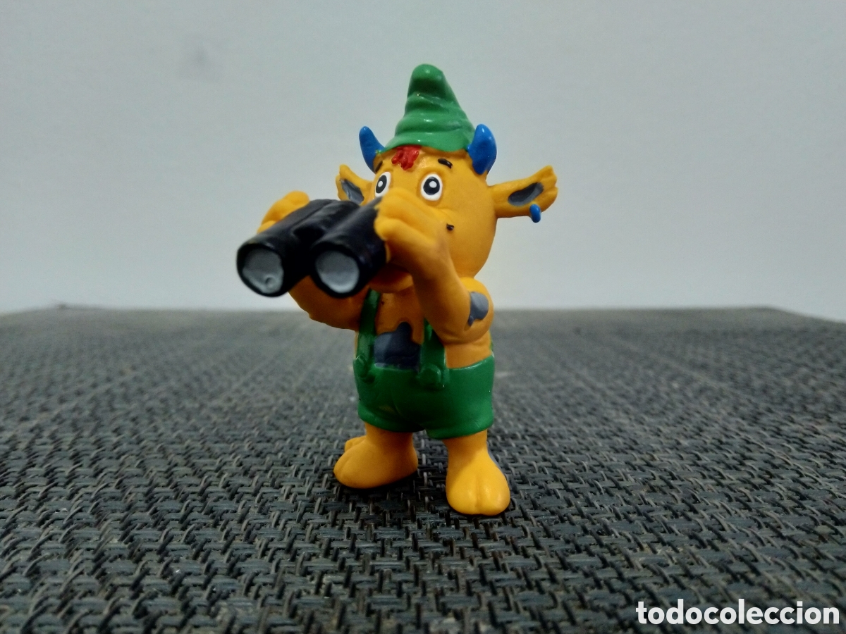 Figuras de goma y PVC: FIGURA PVC VACA BULLY PRISMATICOS BINOCULARES