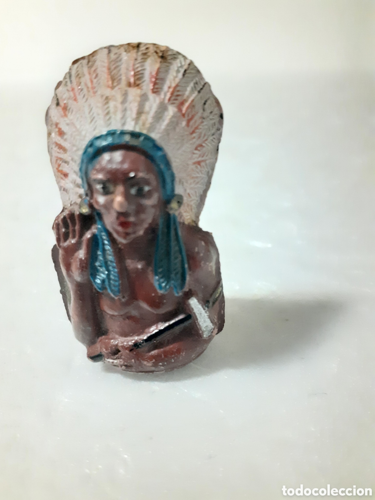 Figuras de goma y PVC: FIGURA INDIO CON PIPA CAPUCHON PARA LAPIZ,JECSAN,REAMSA,PECH