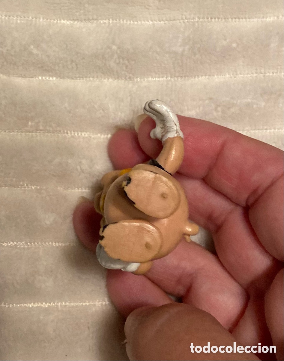 Figuras de goma y PVC: Mu&ntilde;eco de los &ldquo;3 cerditos&rdquo; - Foto 3