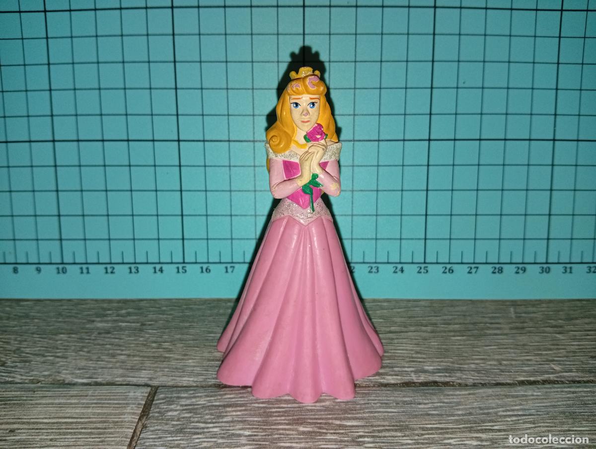 Figuras de goma y PVC: Mu&ntilde;eco figura Princesa Disney La bella durmiente