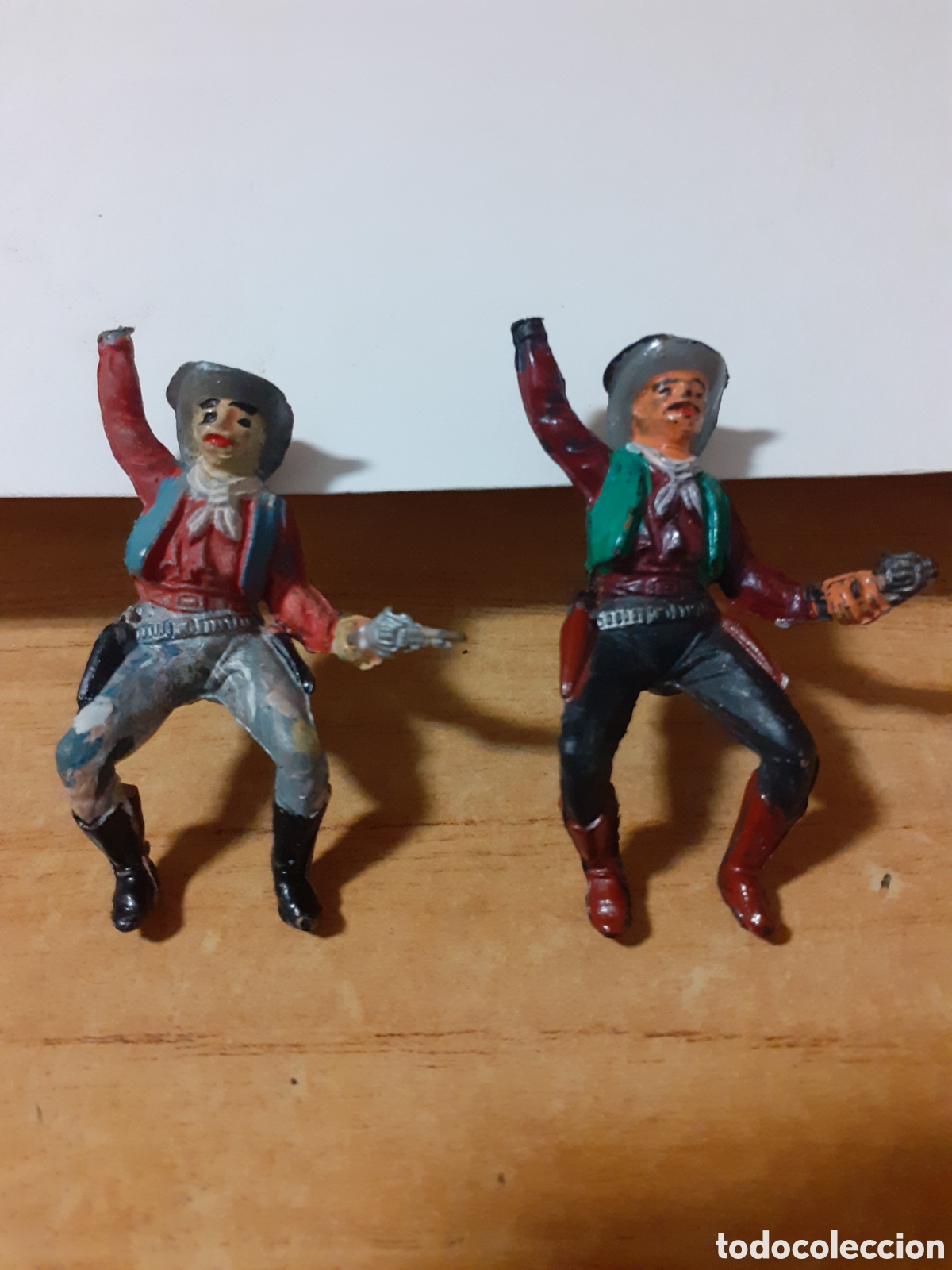 Figuras de goma y PVC: FIGURAS EN GOMA VAQUEROS PECH,REAMSA,JECSAN