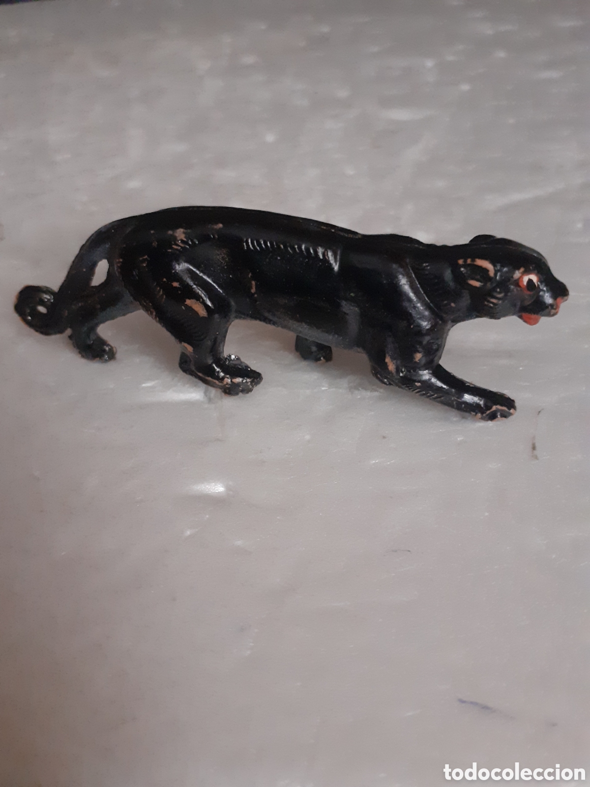 Figuras de goma y PVC: FIGURA PANTERA NEGRA EN GOMA PECH,REAMSA,JECSAN