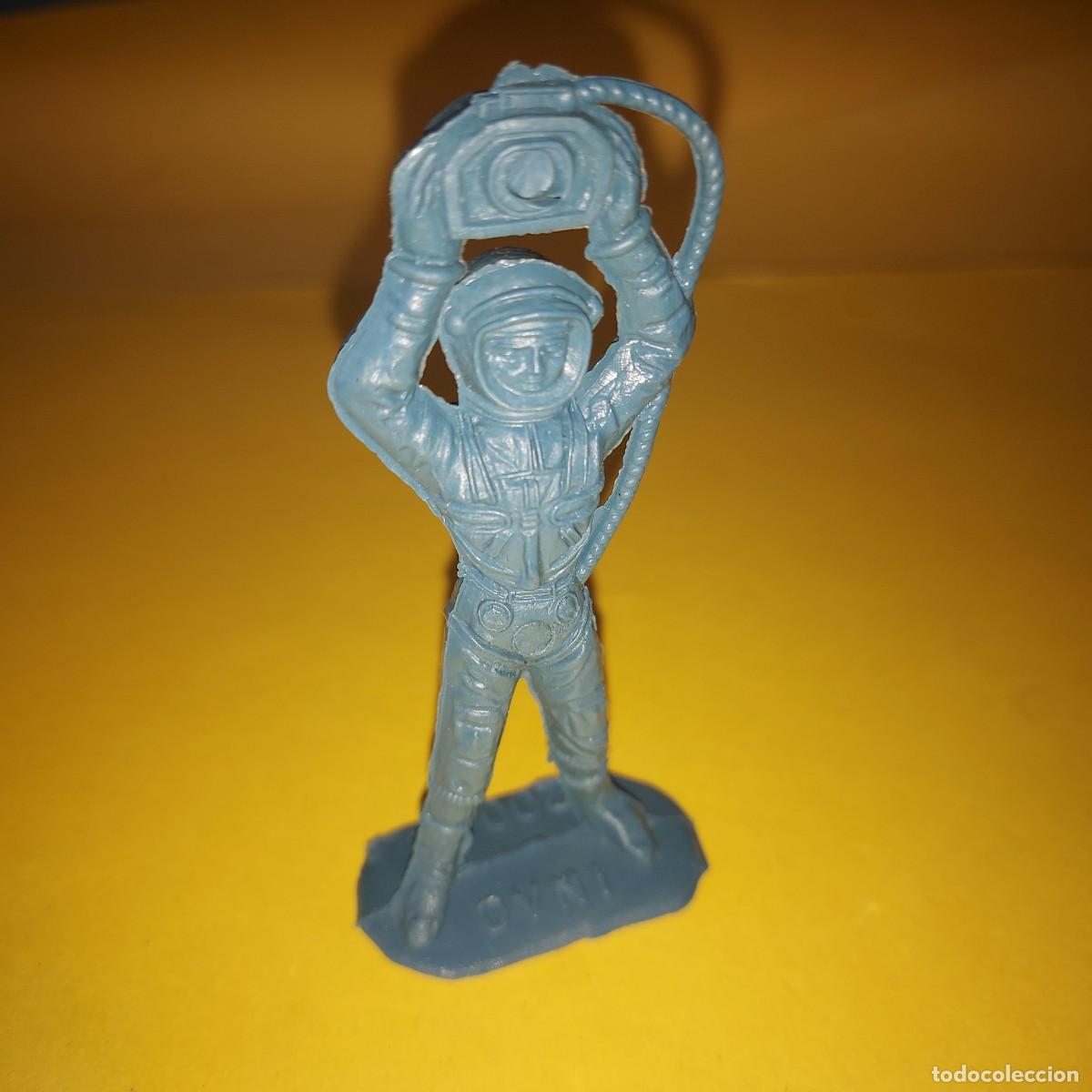 Figuras de goma y PVC: COMANSI ASTRONAUTA, SERIE OVNI