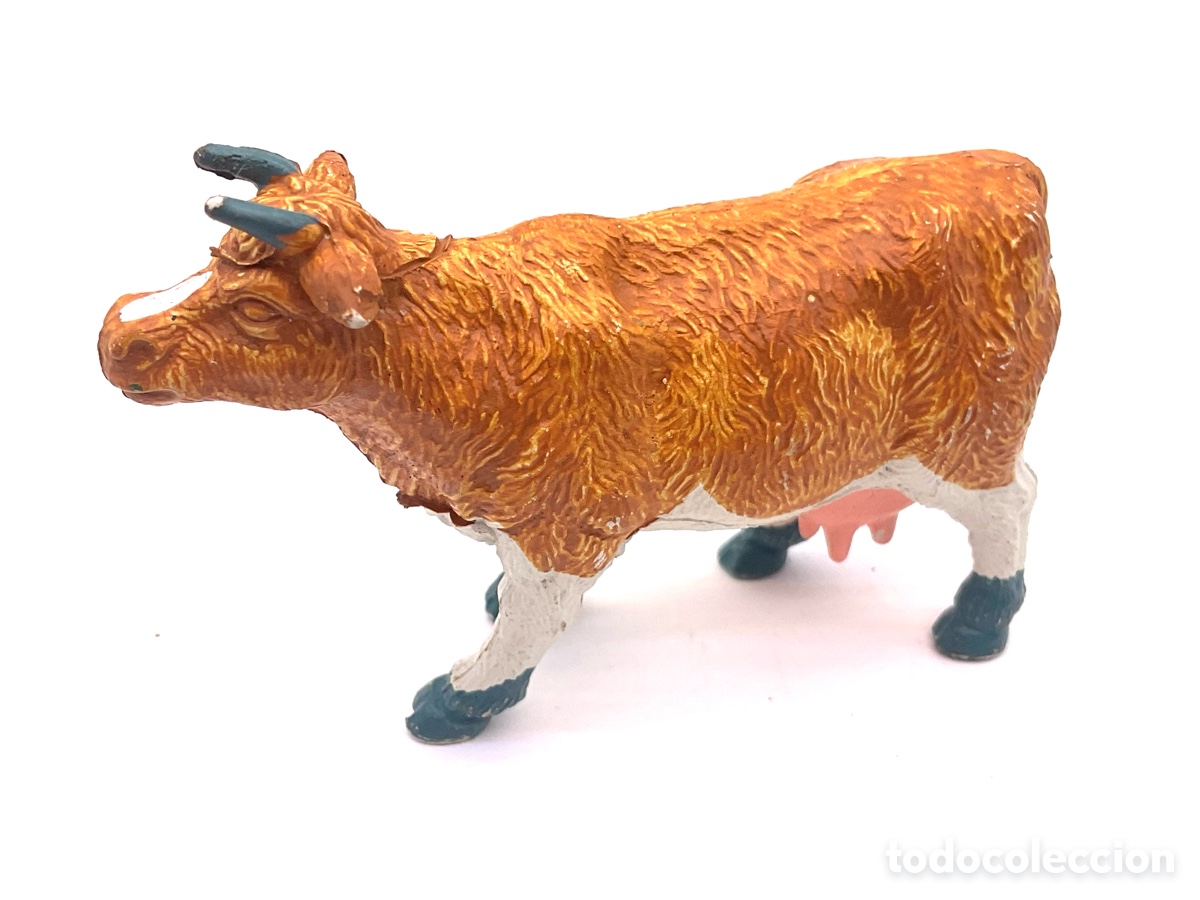 Figuras de goma y PVC: FIGURA EN GOMA DURA DE VACA O BUEY DE PIE.