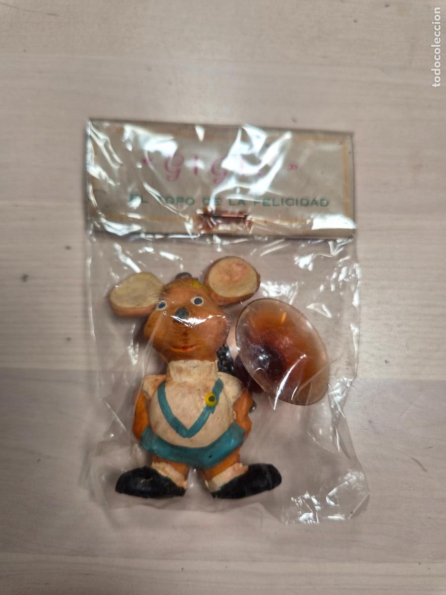 Figuras de goma y PVC: topo gigio figura vintage futbolista con ventosa rubber a&ntilde;os 60