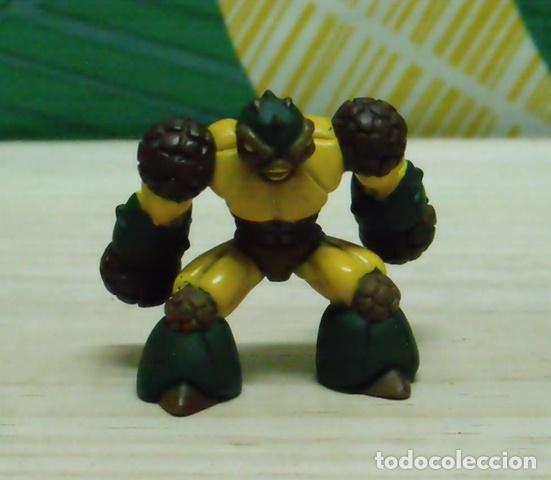 Figuras de goma y PVC: Figura Goma PVC Lanzapiedras - Pueblo de la Tierra - Gormiti - Giochi Preziosi