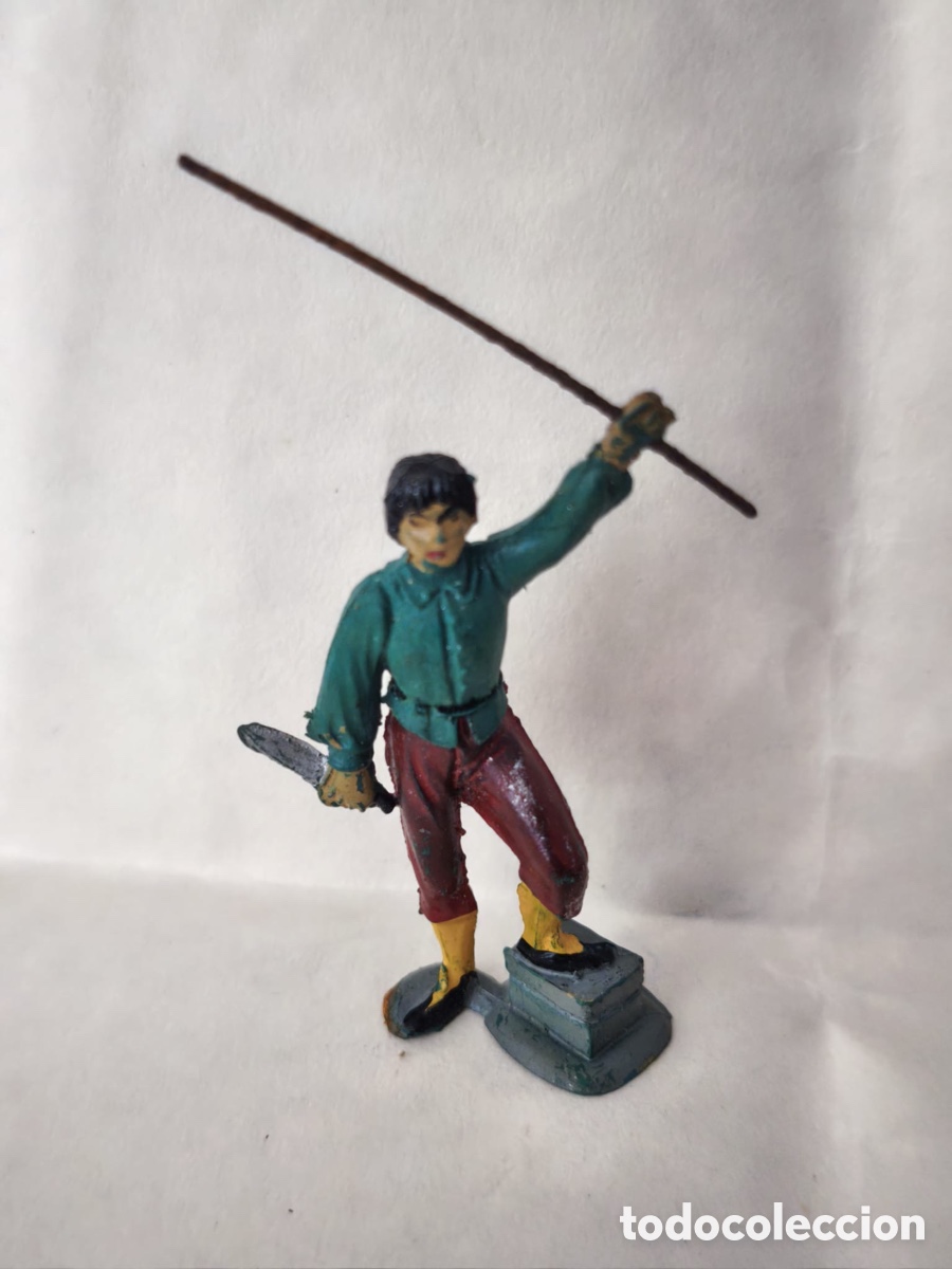 Figuras de goma y PVC: Figura de goma vintage de Crisp&iacute;n con arco (El Capit&aacute;n Trueno), a&ntilde;os 50/60