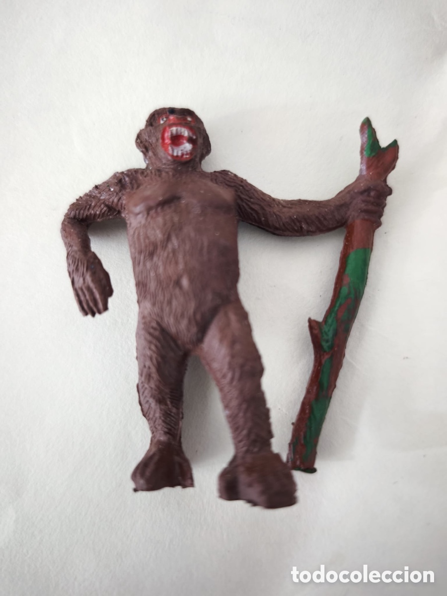 Figuras de goma y PVC: Figura de goma vintage de King Kong / Gran Gorila con tronco, Comansi, a&ntilde;os 70