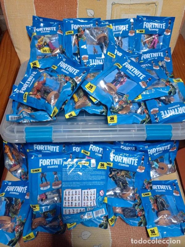 Figuras de goma y PVC: Imposible colecci&oacute;n de 36 figuras sellos Fortnite series 1