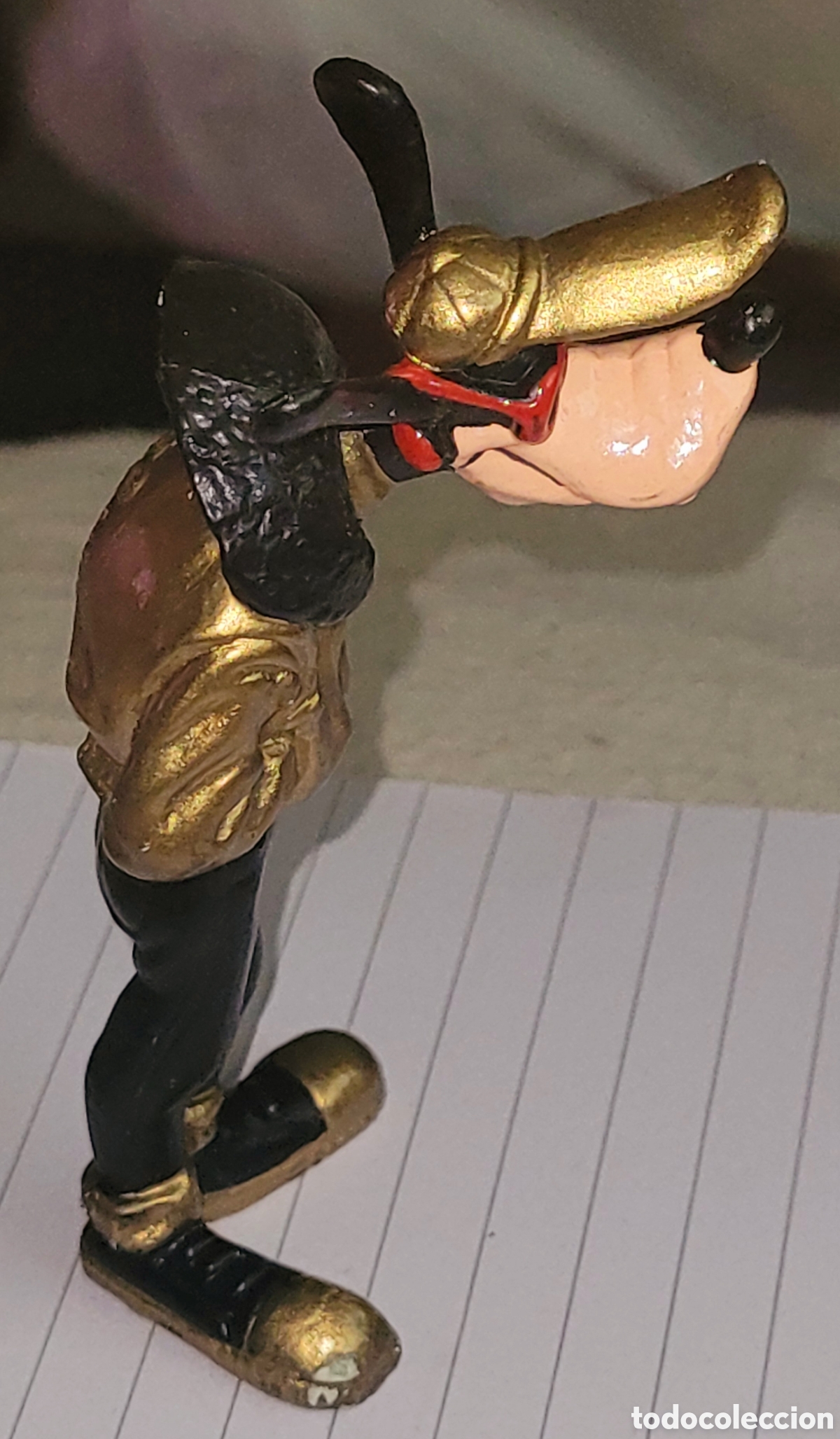 Figuras de goma y PVC: Bonita figura pvc goma Disney cazadora bomber marca Bully Bullyland version dorada