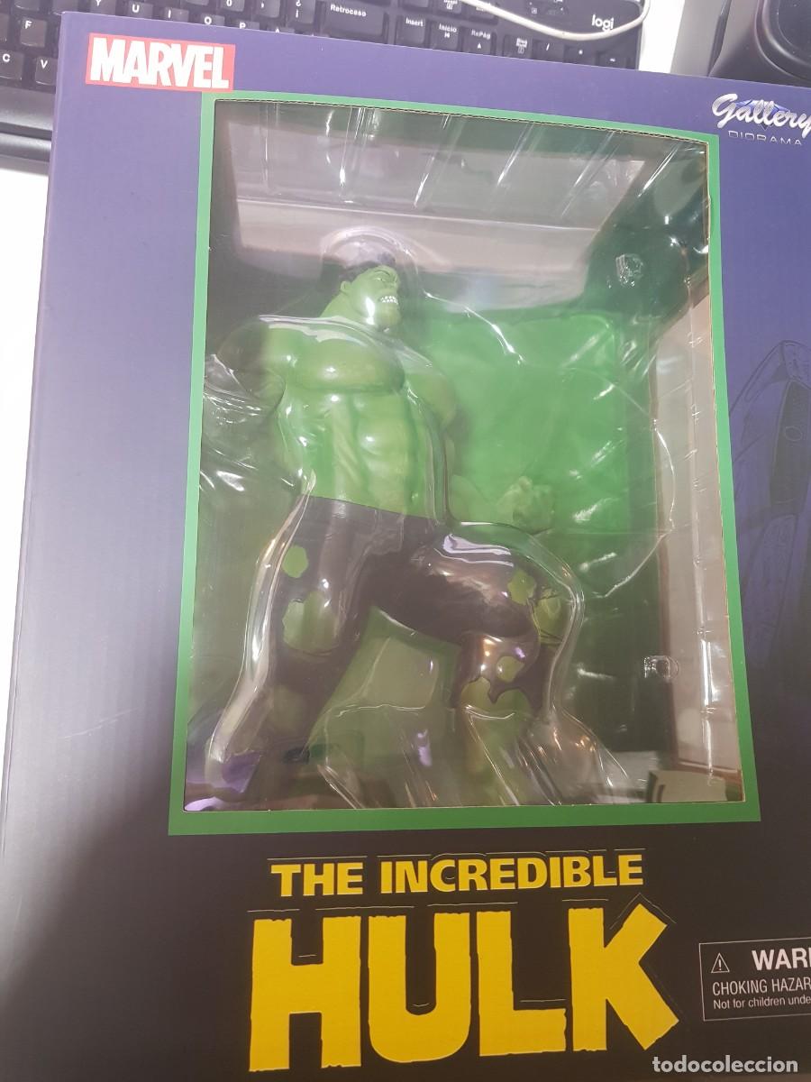 Figuras de goma y PVC: Figura de accion The incredible Hulk PVC diorama Gallery Marvel nueva a estrenar