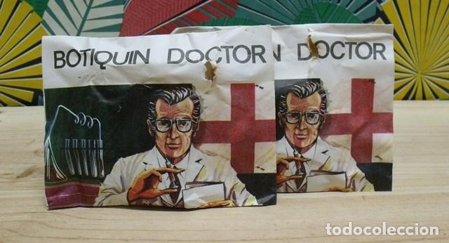 Figuras de goma y PVC: Lote 2 Sobres Sorpresa Botiquin Doctor - Montaplex - Juguetes Kiosko