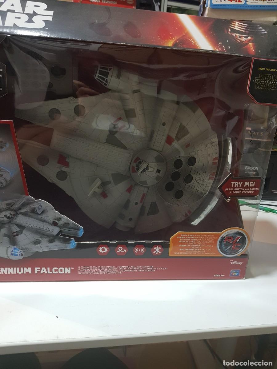 Figuras de goma y PVC: Star wars Millennium Falcon Disney con luz y sonido nueva a estrenar