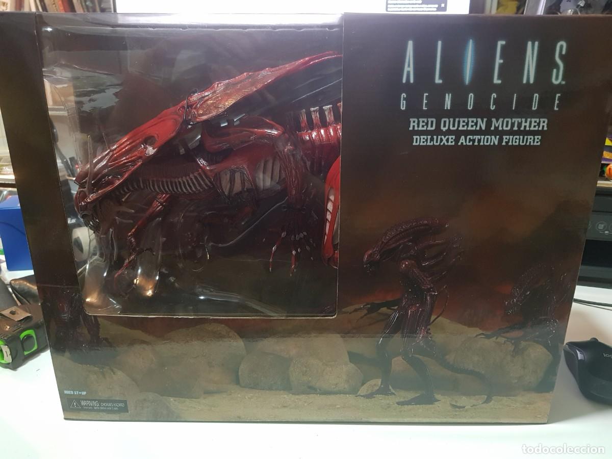 Figuras de goma y PVC: Figura Aliens Genocide RED QUEEN Mother Deluxe Action figure NECA nueva a estrenar