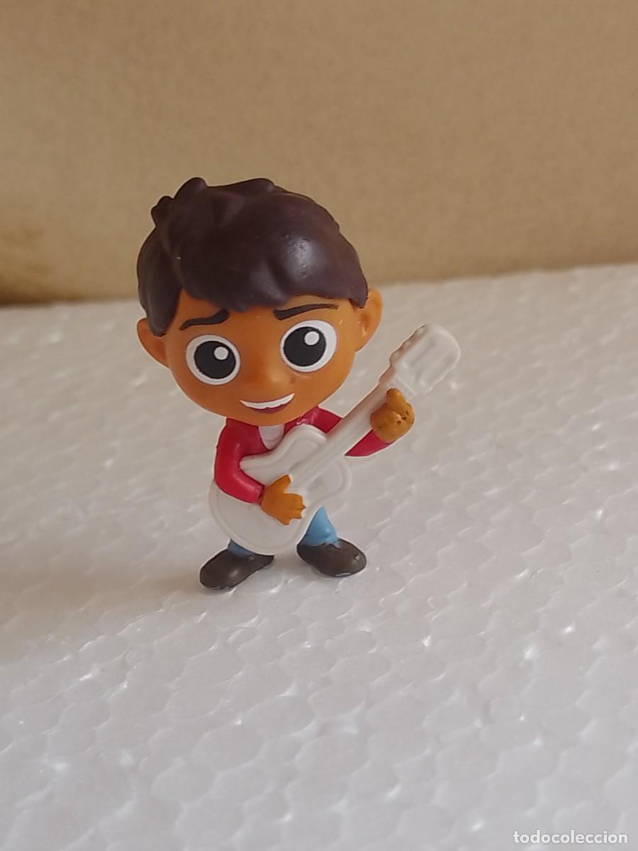Figuras de goma y PVC: MINIATURA PVC MIGUEL RIVERA