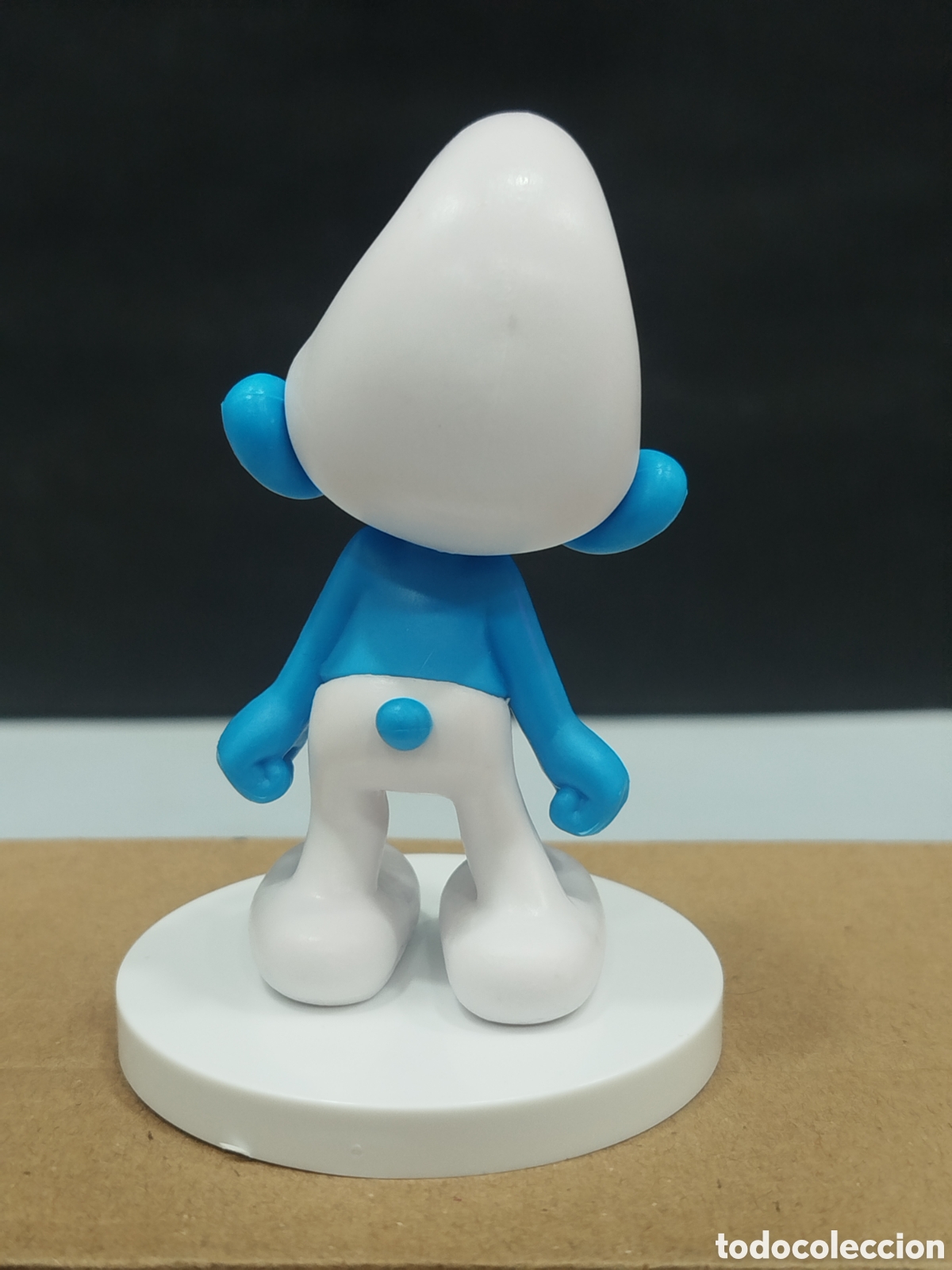 Figuras de goma y PVC: Figura Pitufo Gru&ntilde;&oacute;n Peyo 2016 - Foto 2