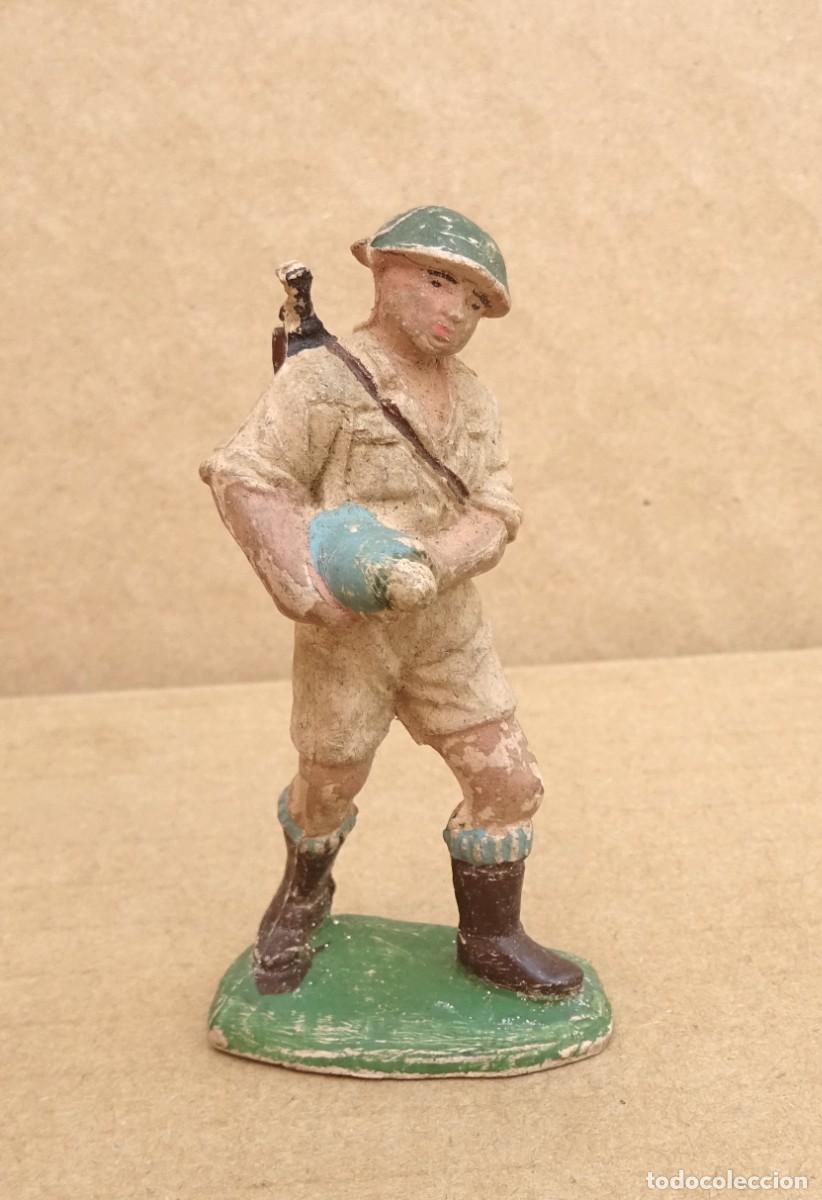 Figuras de goma y PVC: PECH INGLES 8&ordm; EJERCITO FIGURA PARA CA&Ntilde;ON 3 GOMA