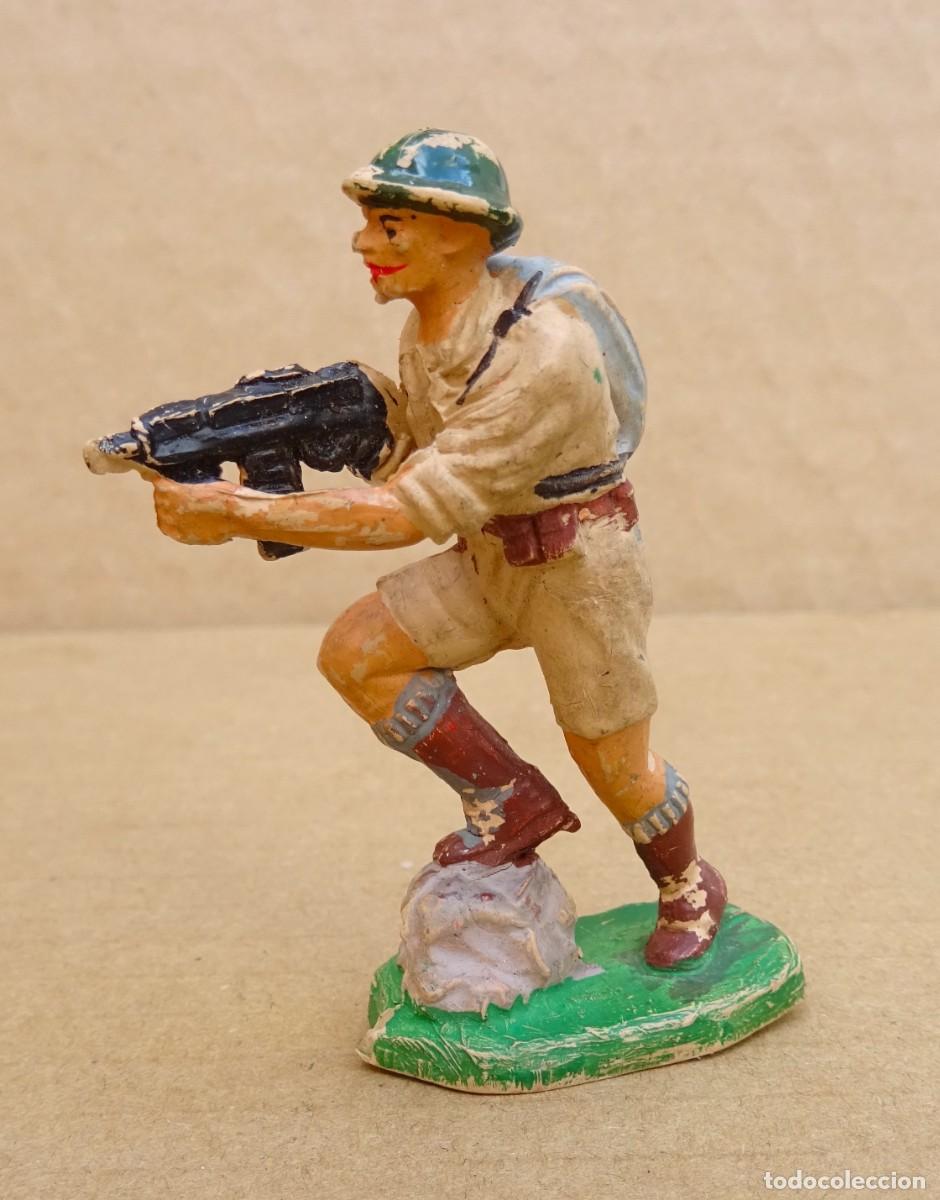 Figuras de goma y PVC: PECH INGLES 8&ordm; EJERCITO FIGURA EN GOMA 4