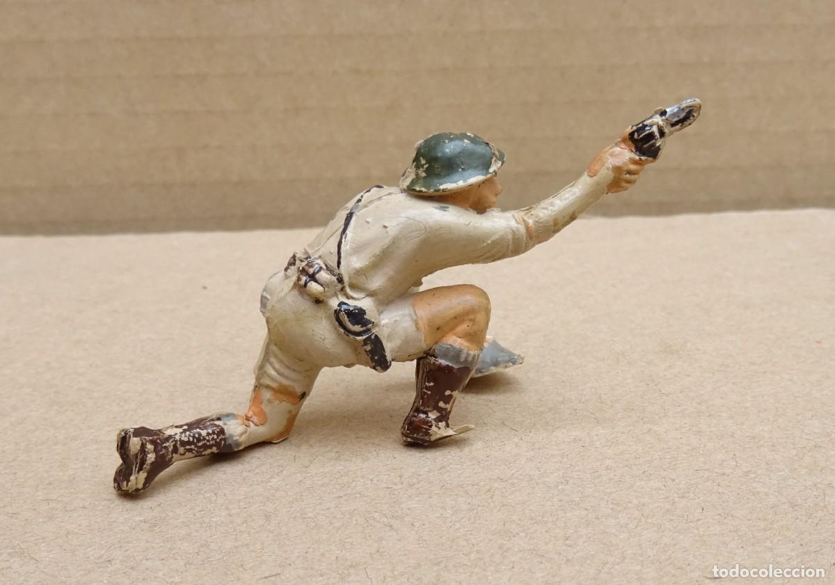 Figuras de goma y PVC: PECH INGLES 8&ordm; EJERCITO FIGURA EN GOMA 8