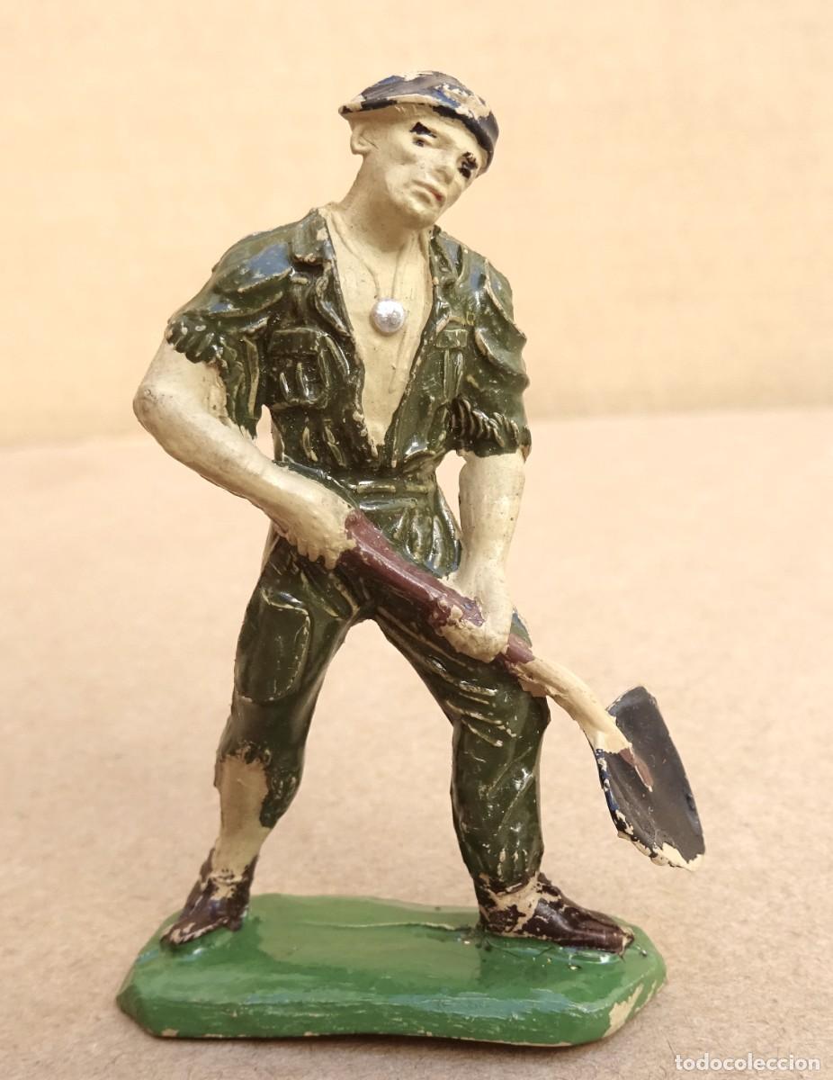 Figuras de goma y PVC: JECSAN PRISIONERO RIO KWAIT GOMA FIGURA 1
