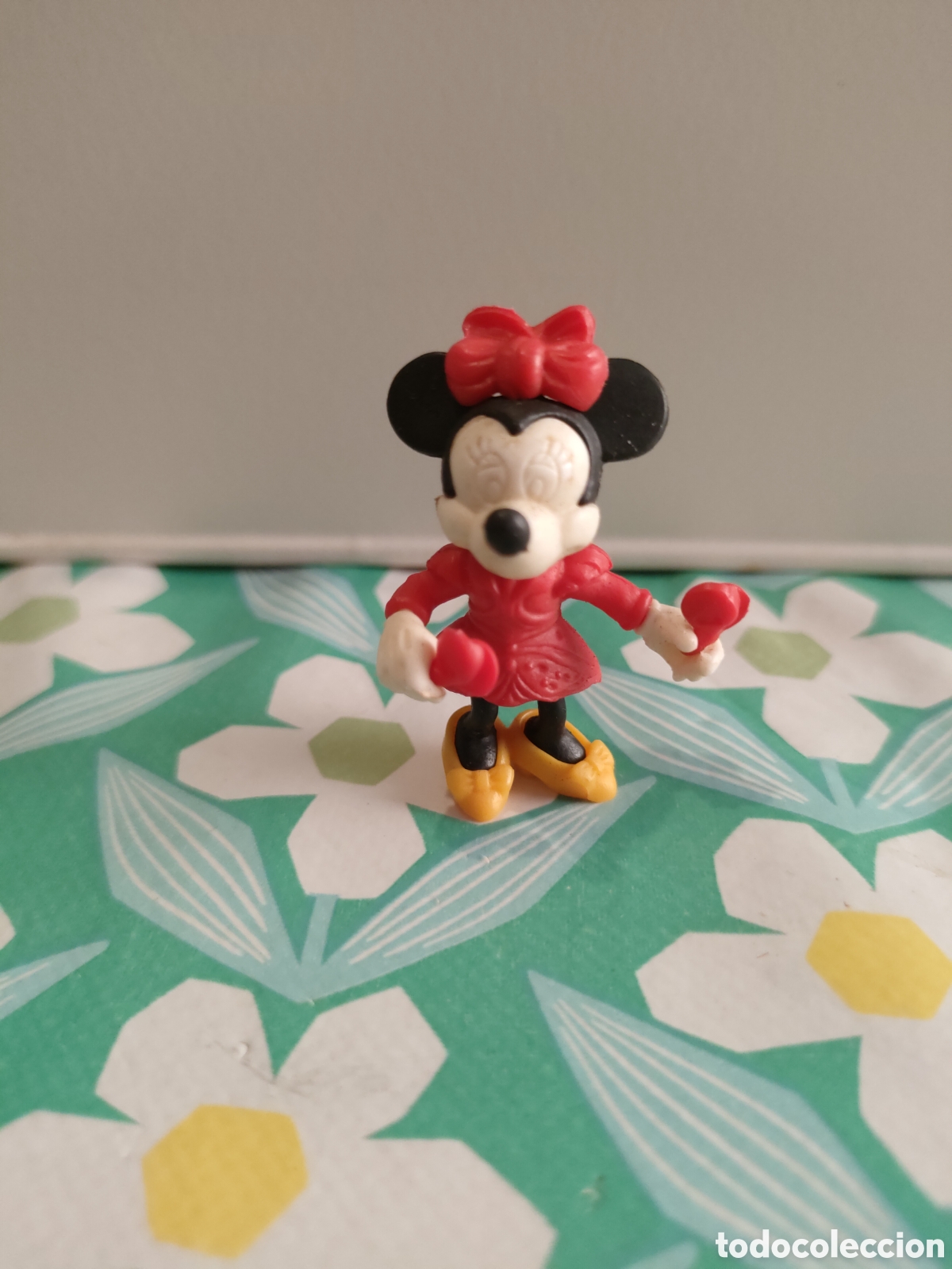 Figuras de goma y PVC: Figura Kinder Disney - Foto 1