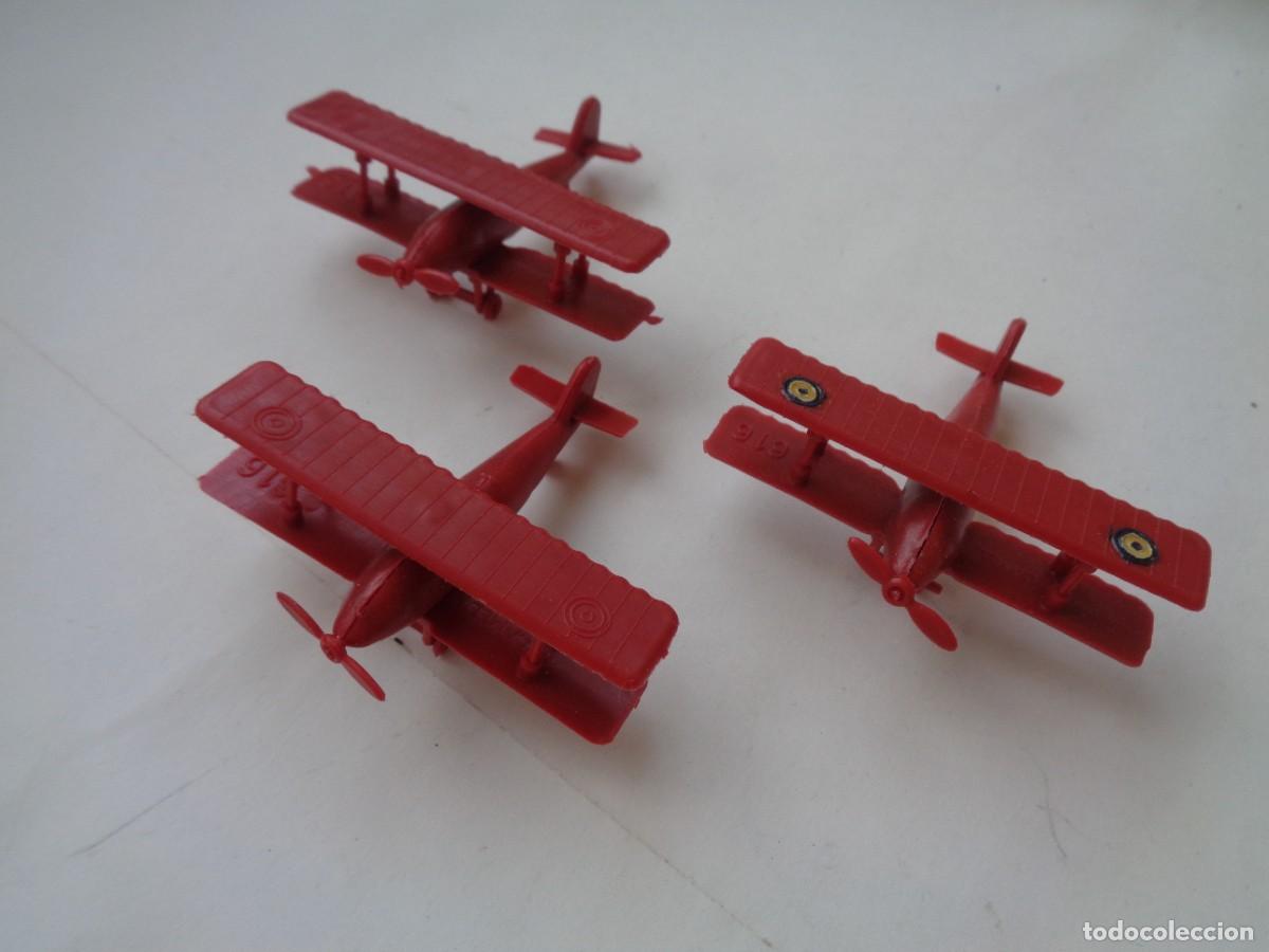 Figuras de goma y PVC: LOTE DE 3 ANTIGUAS FIGURAS DE PLASTICO DE MONTAPLEX : AVIONES BIPLANOS