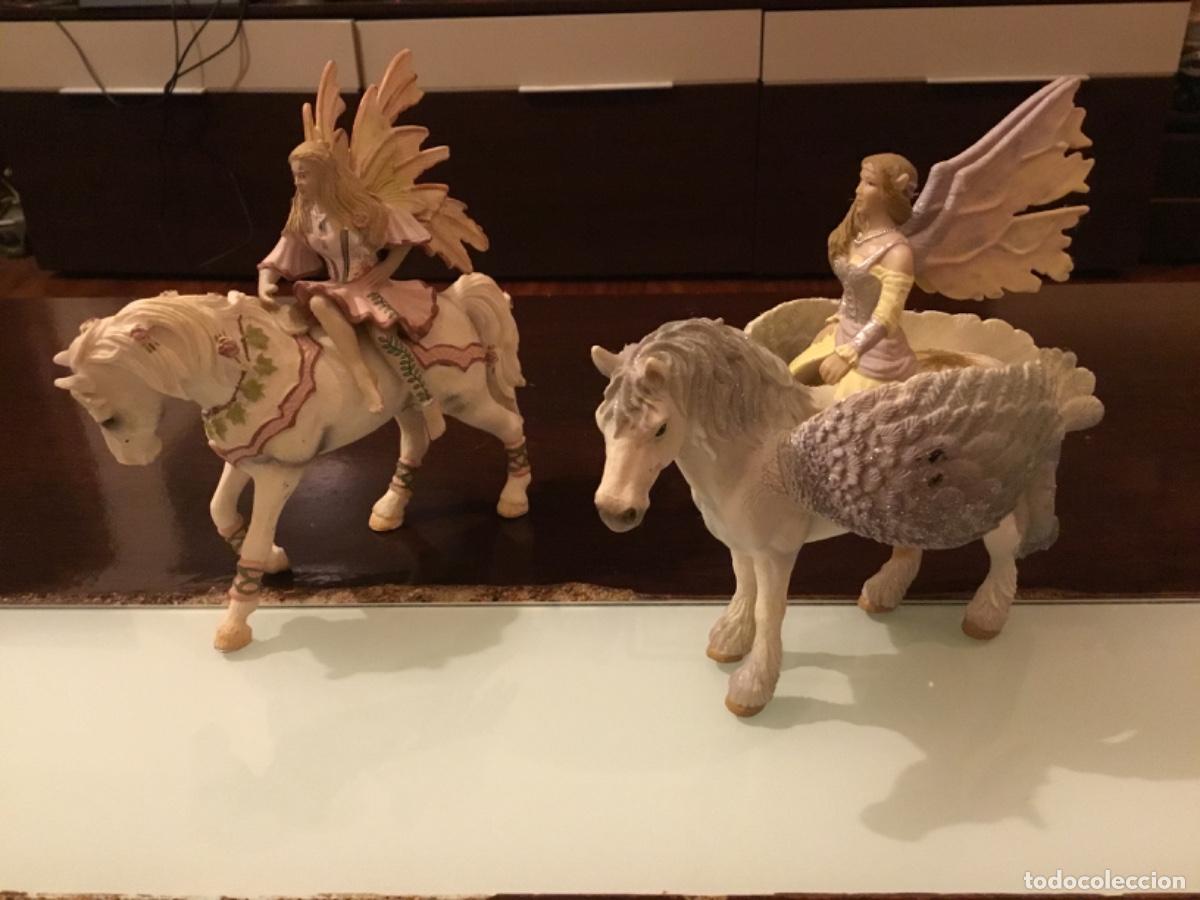 Figuras de goma y PVC: SCHLEICH FIGURA DE PVC DOS HADAS A CABALLO ENRLAG