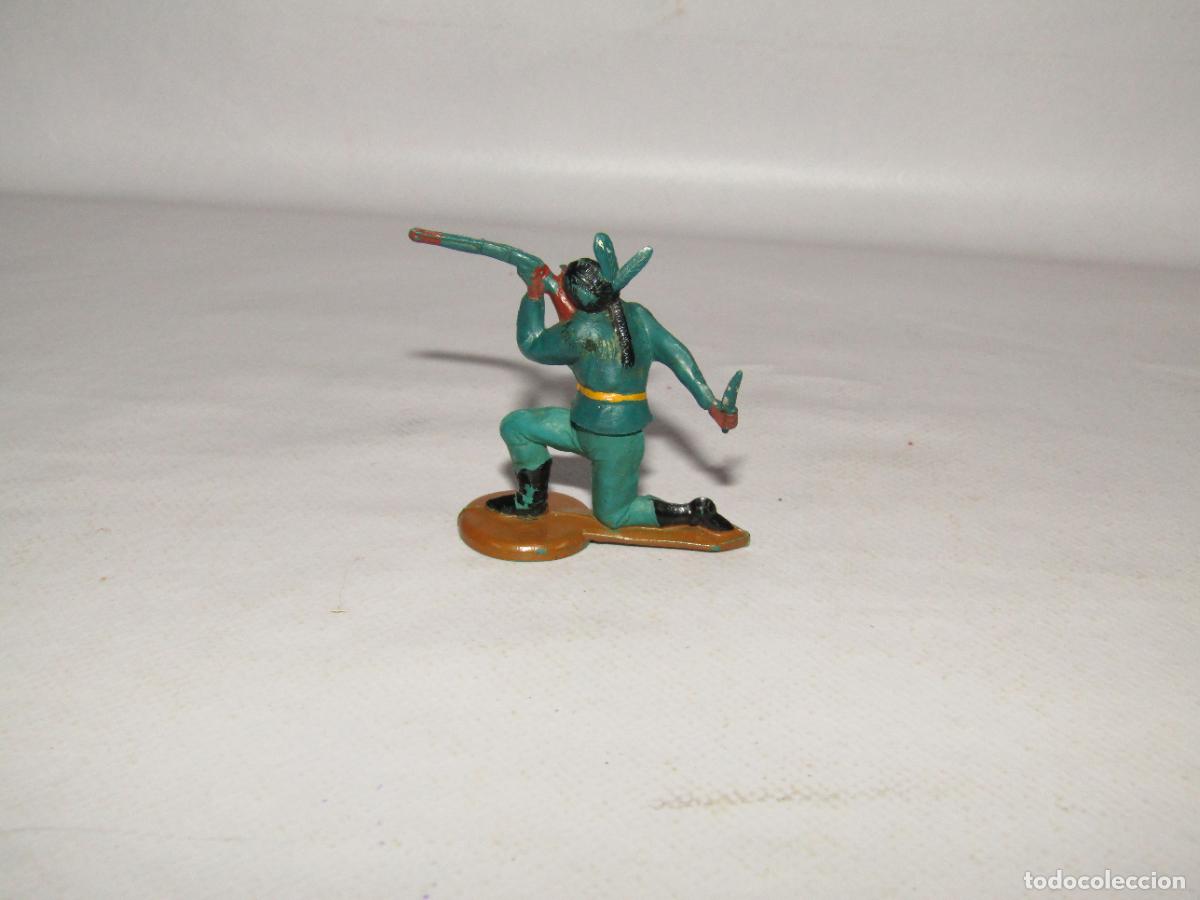 Figuras de goma y PVC: Antiguo Explorador Indio en Goma y Articulado de GAMA, TEIXIDO, PECH - A&ntilde;o 1950-60s.