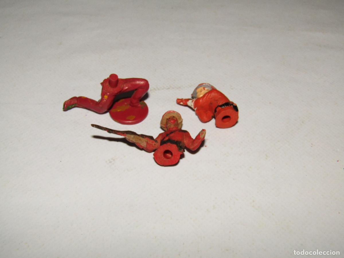 Figuras de goma y PVC: Antiguo Polic&iacute;a Montada de GAMA A&ntilde;o 1950s.