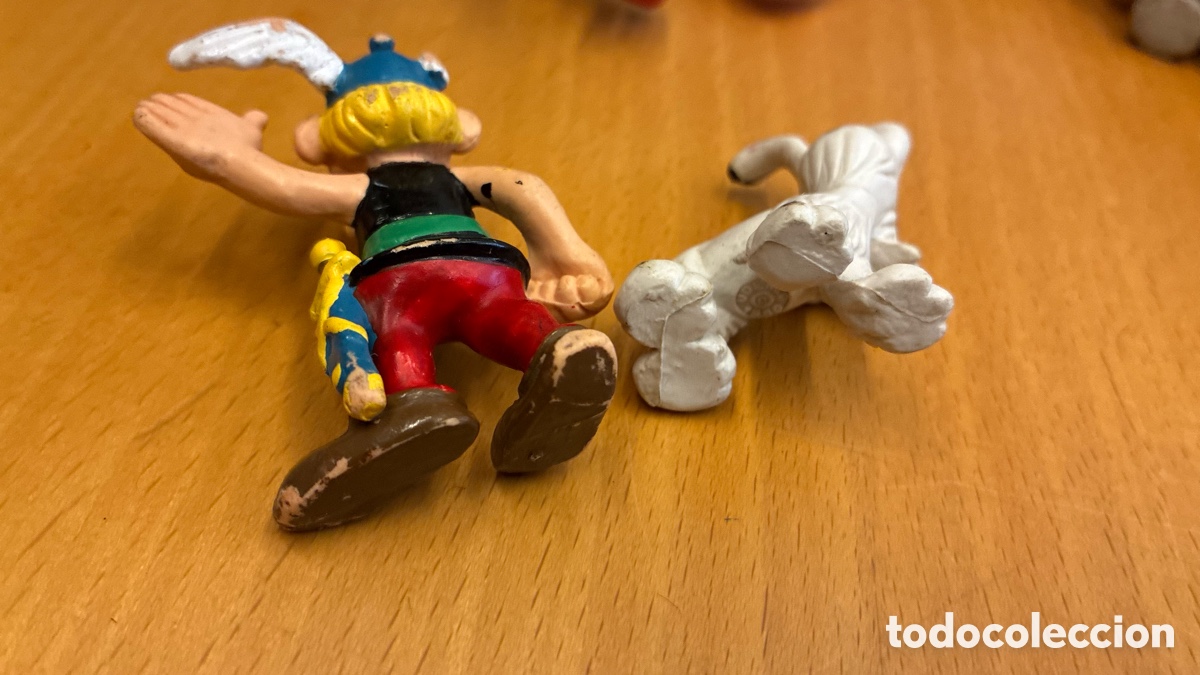 Figuras de goma y PVC: Figura de Asterix y Idefix - Foto 3