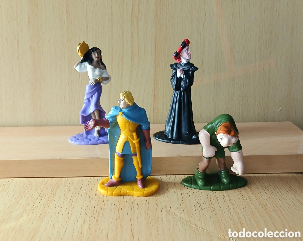 Figure di Gomma e PVC: Tres figuras Jorobado de Notre Dame de Nestle a&ntilde;os 90