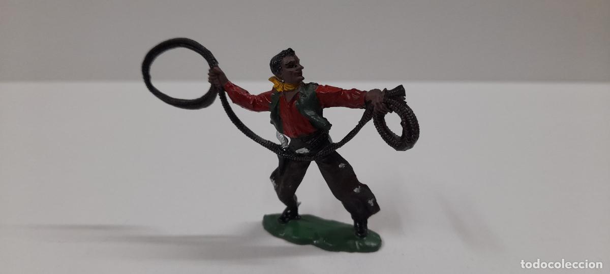Figuras de goma y PVC: VAQUERO - COWBOY CON LAZO . FIGURA REAMSA N&ordm; 60 . ORIGINAL A&Ntilde;OS 50 EN GOMA