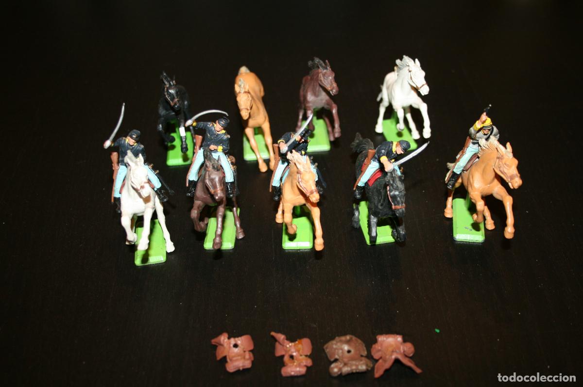 Figuras de goma y PVC: 5 jinetes y 4 caballos britains deetail a&ntilde;os 70 placa metal guerra secesion americana