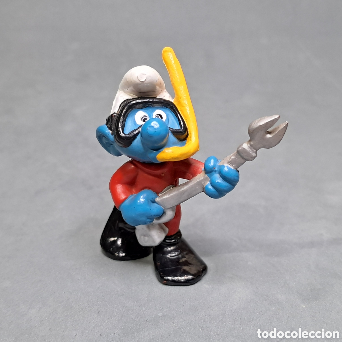 Figuras de goma y PVC: Antiguo Pitufo buceador - submarinista fabricado con molde Schleich, Peyo referencia 20120 a&ntilde;o 1980