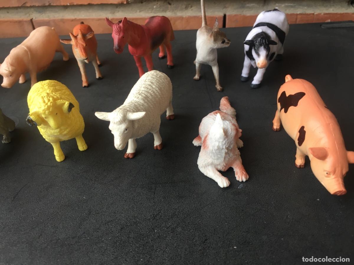 Figuras de goma y PVC: LOTE DE 19 FIGURAS ANIMALES - Foto 2