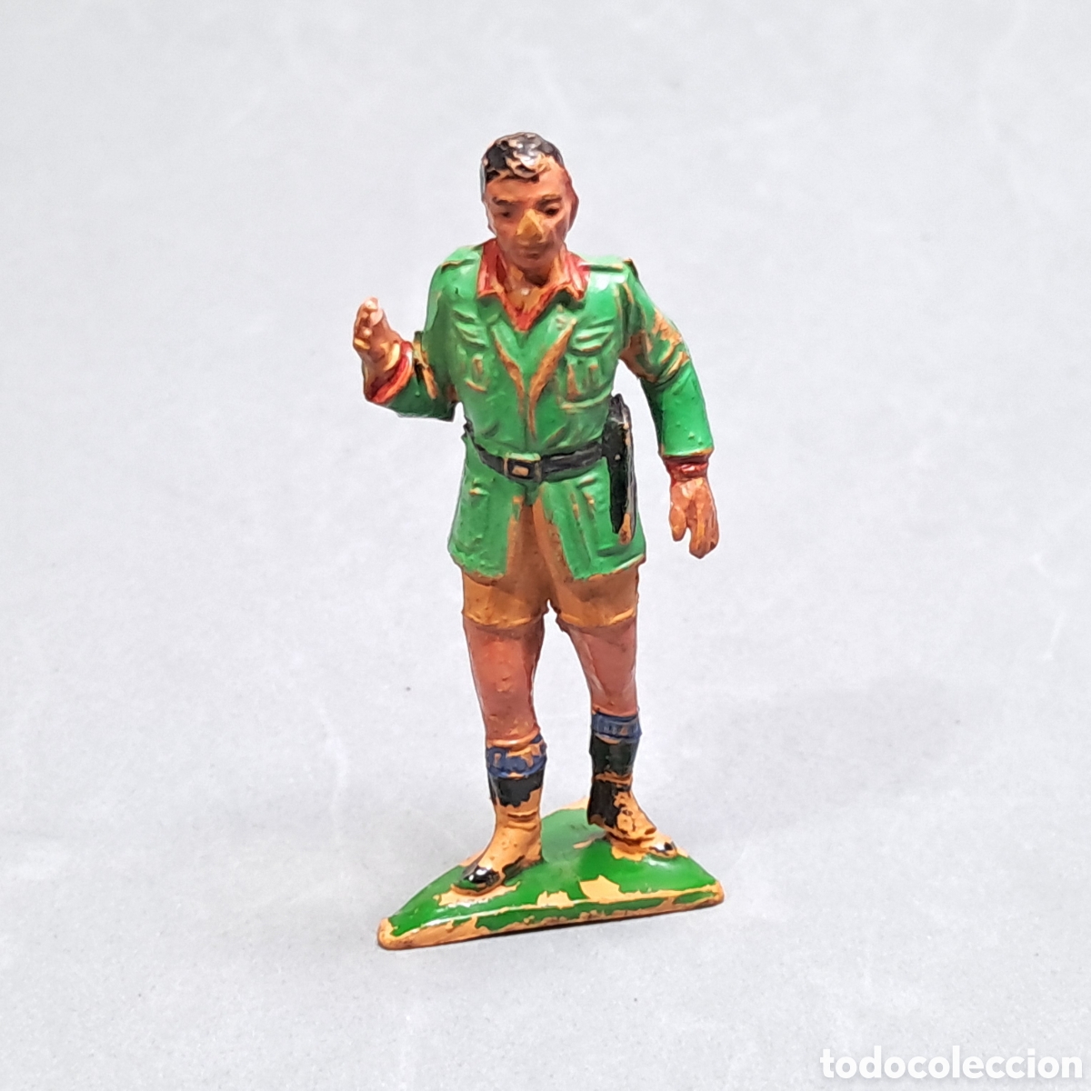 Figuras de goma y PVC: Antigua figura de goma de un explorador de la Serie Exploradores de JECSAN, a&ntilde;os 50 - 60