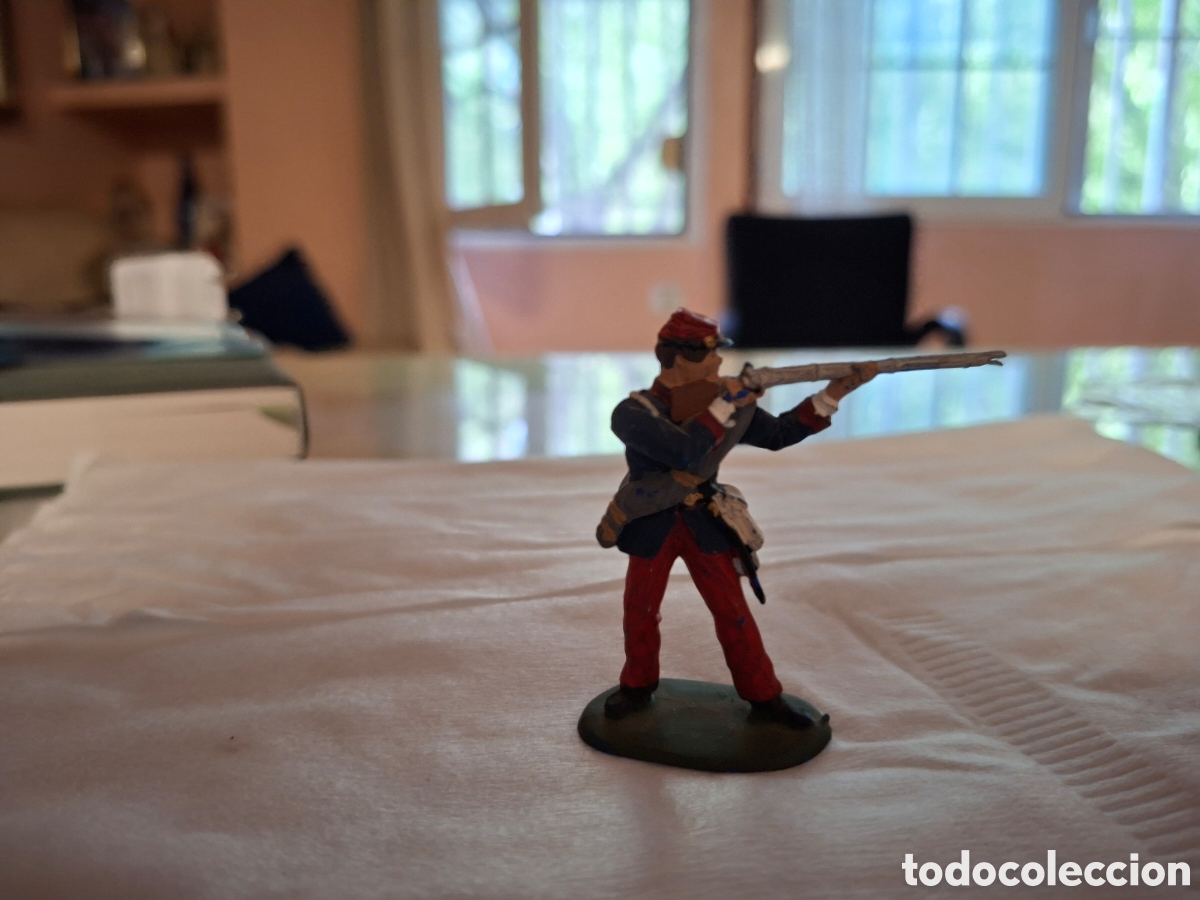 Figuras de goma y PVC: Infante de l&iacute;nea franc&eacute;s de la Guerra Franco-Prusiana (1870&ndash;1871)