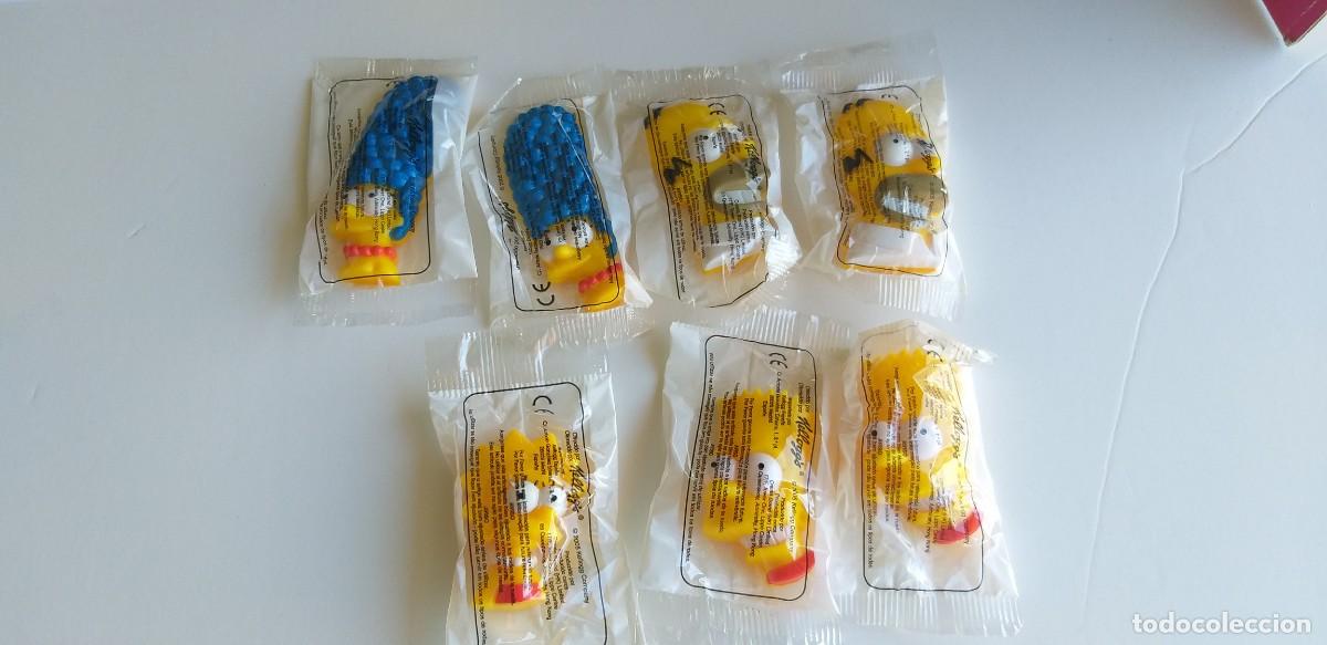 Figuras de goma y PVC: LOTE DE LA FAMILIA SIMPSON KALLOGG'S 2005 CON ENVOLTORIO ORIGINAL