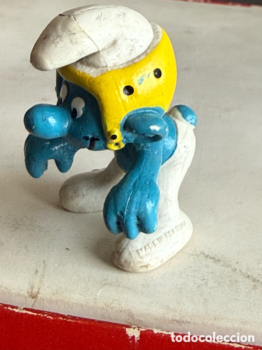 Figuras de goma y PVC: PVC. PITUFO CONDUCTOR. PEYO. SCHLEICH. 1980