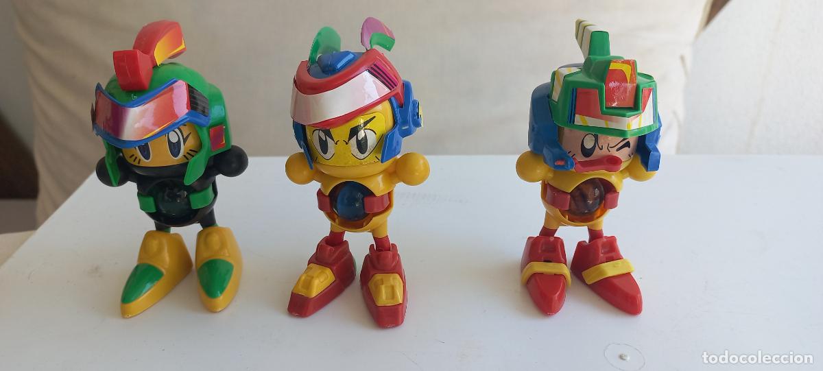 Figuras de goma y PVC: Tres figuras JUEGO DE DISPARAR CANICAS. BOM BOM POLICE. . aim at and shoot ponball