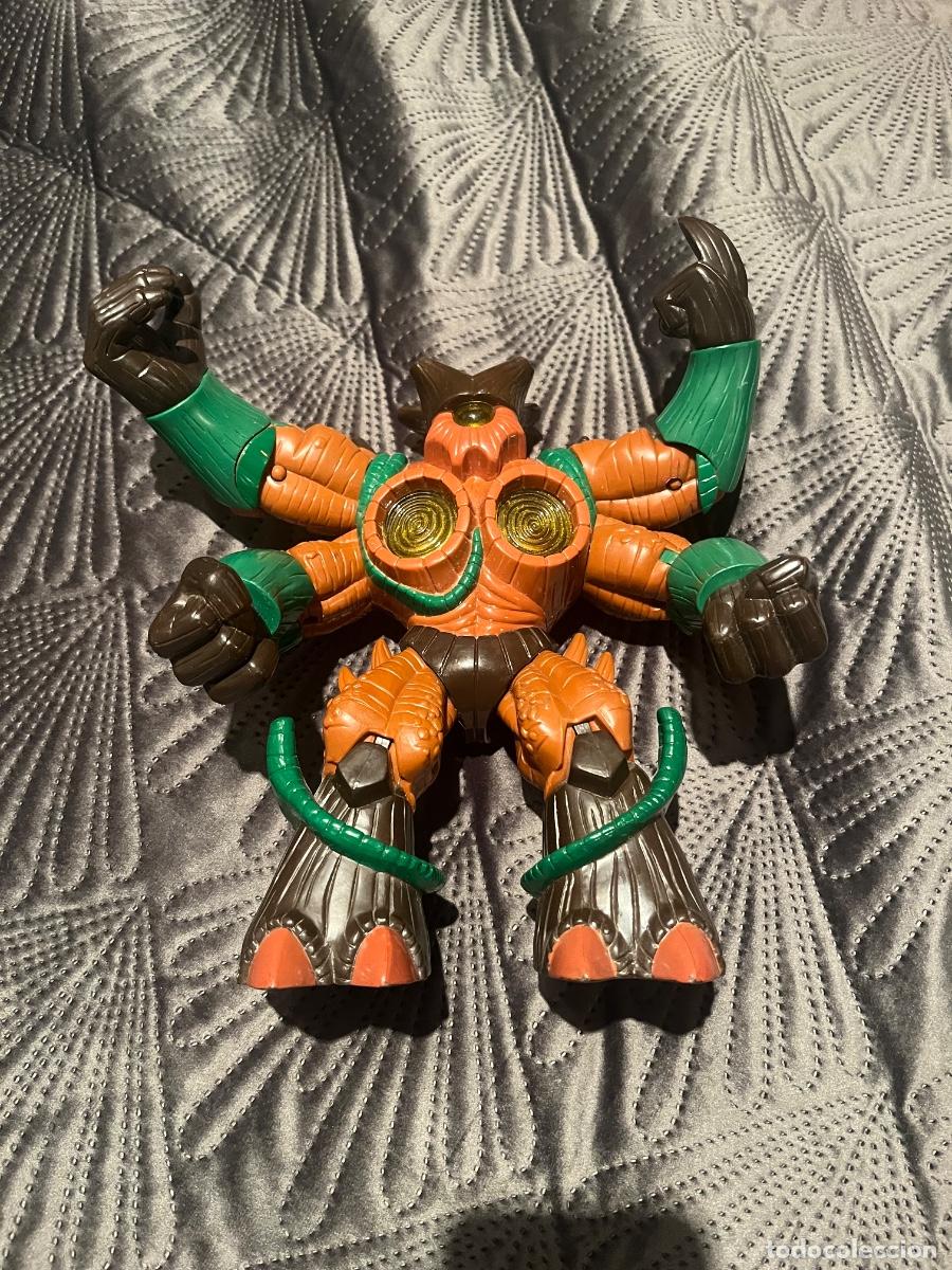 Figuras de goma y PVC: Figura articulada GORMITI TASARAU, EL SE&Ntilde;OR DEL BOSQUE, GIOCHI PREZIOSI, 24 cm